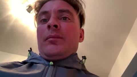 onlyloveyoutwice2016 online show from April 1, 5:21 pm