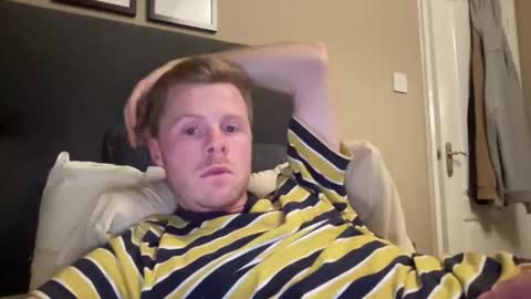 onnmyownface online show from November 9, 5:50 pm