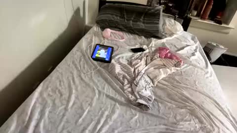 TsJojo online show from December 27, 9:50 am