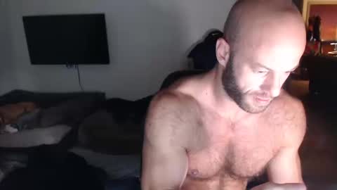 The Oregon Lumberjack online show from October 14, 2:35 pm