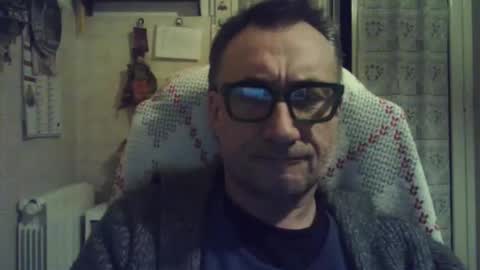 ortijah1971 online show from December 13, 8:37 pm