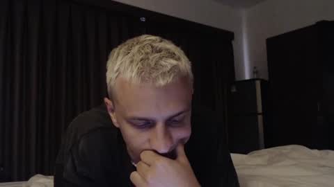 Oscar online show from December 7, 7:27 am