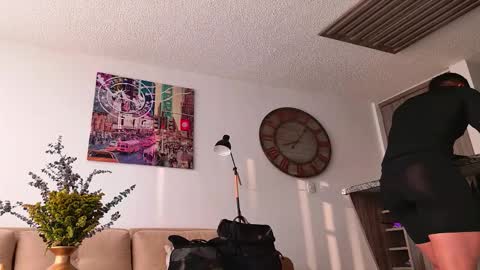 Oskar Ford NEW ACCOUNT online show from November 8, 11:46 am