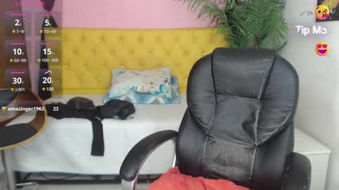 Bear Gael online show from February 19, 5:49 pm