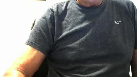 Ossi online show from February 7, 2:40 am