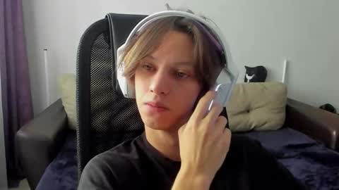 Ostin online show from November 15, 7:21 am