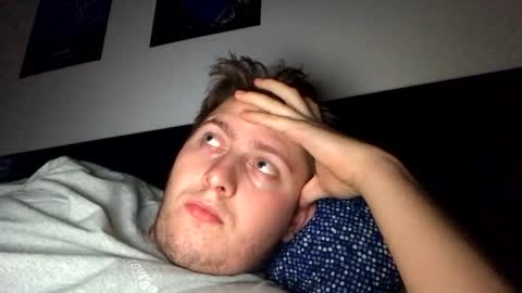 outflayd online show from March 1, 2:00 am