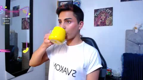 Owen  Independent model  online show from March 15, 6:32 am