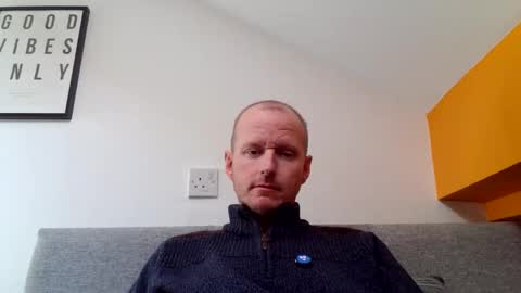 p1077 online show from April 5, 4:03 pm