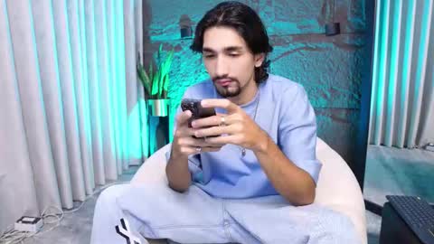 pablo online show from March 19, 4:15 am