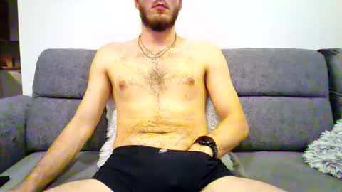 loveallwomen biceps bigthighs hairy single bigcockhead online show from December 21, 7:33 pm