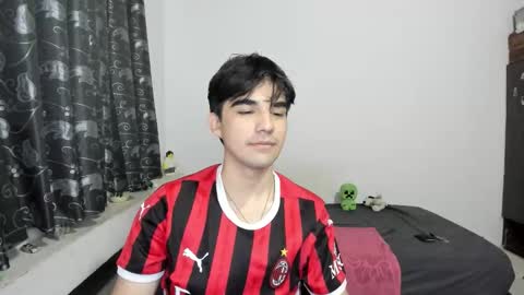 Snapshot of pakun_ chatting on October 8, 2:16 am pakun_ online show from October 8, 2:16 am
