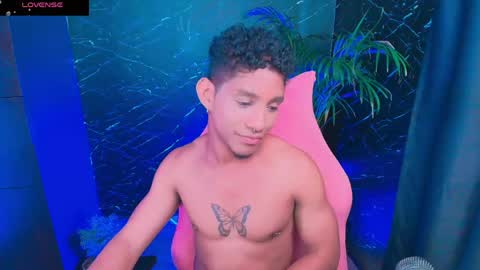 Palo Santo online show from February 23, 7:04 pm