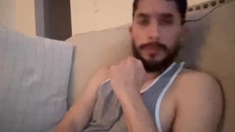 papicubano_guapo23cm online show from February 12, 5:35 am