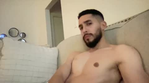 papicubano_guapo23cm online show from January 28, 6:05 am