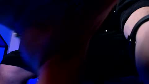 Paris online show from March 6, 8:16 pm