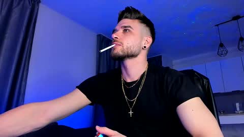 Paris online show from February 9, 8:45 pm