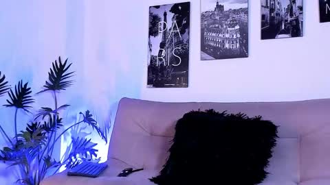 parker lavine online show from October 22, 1:31 am