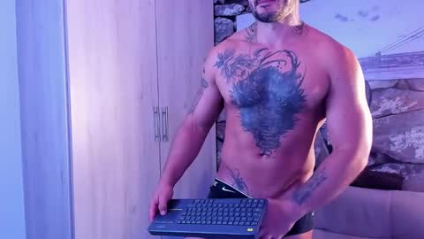 parker lavine online show from December 24, 1:38 am