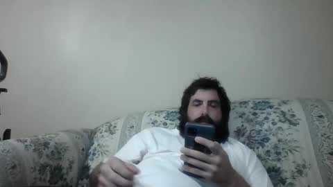 Snapshot of passionatesamurai chatting on December 29, 10:47 pm hairy dadbod online show from December 29, 10:47 pm