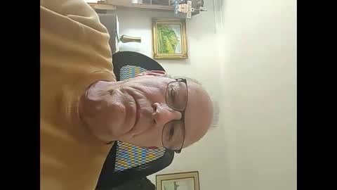 Snapshot of pat5057 chatting on September 23, 10:14 am Master Bates online show from September 23, 10:14 am