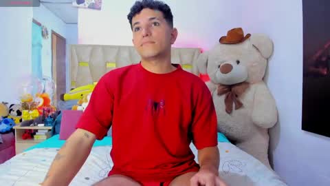 Patrick online show from April 25, 1:52 am