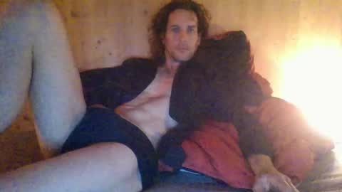 Snapshot of paueriwan chatting on December 6, 8:51 pm paueriwan online show from December 6, 8:51 pm