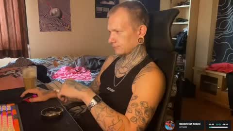 Paul online show from April 8, 3:07 am