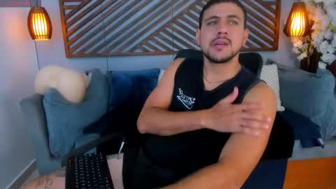 Snapshot of paul_rivera chatting on October 13, 8:15 pm Paul Rivera online show from October 13, 8:15 pm