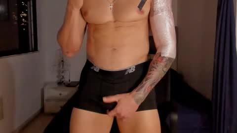 PAUL ROGER online show from October 29, 6:38 am