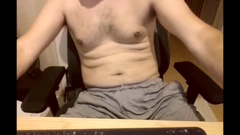 paulbazo83 online show from June 8, 7:42 am