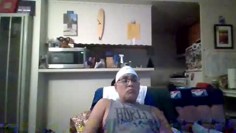 pawgkiller online show from October 5, 3:54 am