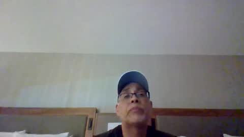 pawgkiller online show from April 17, 3:09 am