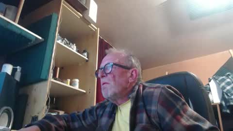 pc8474408 online show from March 23, 9:32 pm