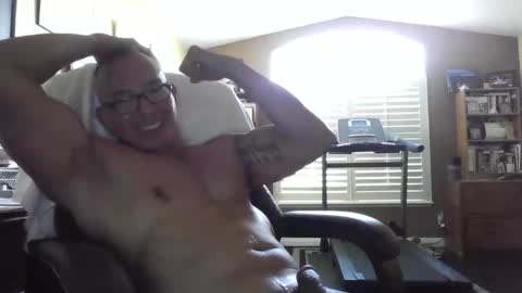 pecs1234 online show from December 8, 11:08 pm