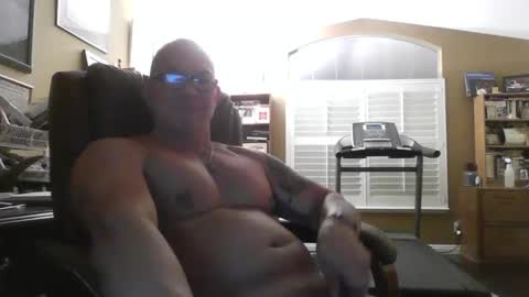 pecs1234 online show from October 9, 8:30 am