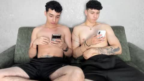 CAIN-19  ALLEN-18 RONALD-18 AUSTIN-18 MOD DANTE online show from February 11, 7:19 pm