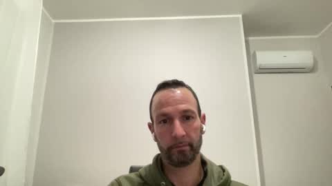 peppinslosqualo online show from December 7, 4:47 pm