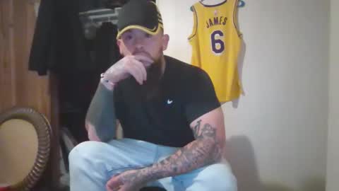 AKA perverted Step Daddy online show from March 24, 2:17 am