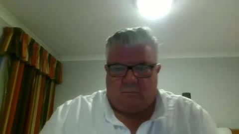 pete112991 online show from May 5, 9:04 pm