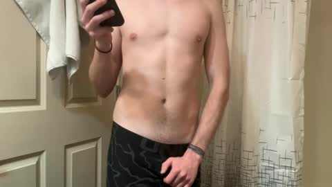 Snapshot of phil1010109 chatting on February 22, 8:15 pm phil1010109 online show from February 22, 8:15 pm