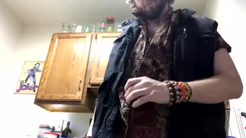 Snapshot of phildoesart chatting on February 16, 12:43 am Phil online show from February 16, 12:43 am