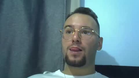 piazaocwbbb online show from April 1, 8:39 pm