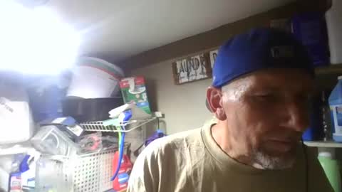 pierce702420 online show from May 5, 5:31 am
