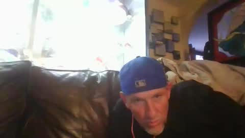 pierce702420 online show from March 27, 8:48 am