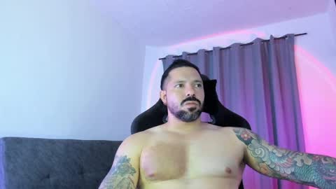Pierre online show from May 27, 1:57 am