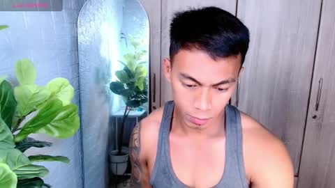 ethan online show from April 12, 1:23 pm