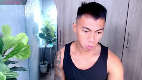 ethan online show from April 16, 3:06 am