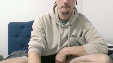 Snapshot of playinaroundwithmyself chatting on September 25, 3:38 am playinaroundwithmyself online show from September 25, 3:38 am
