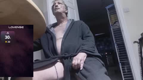 Play Me online show from October 11, 4:49 am